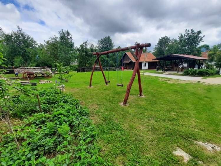 Ranch Farm Stay غاكوفيتسا المظهر الخارجي الصورة