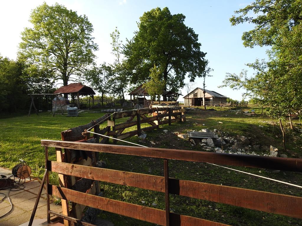 Ranch Farm Stay غاكوفيتسا المظهر الخارجي الصورة